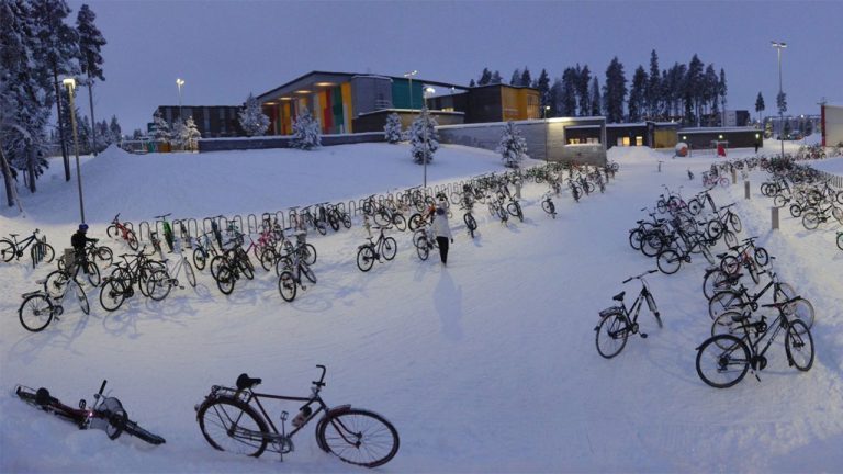 Feature-news-finnish-city-that-keeps-pedalling-snow