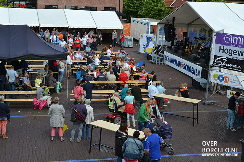 143 Foto’s: zondagmiddag Weerkomm’n dagen