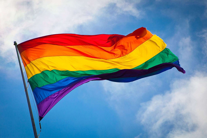 Zondagmiddagborrel voor 40+ homo- en bi-mannen Zondagmiddagborrel voor 40+ homo- en bi-mannen.