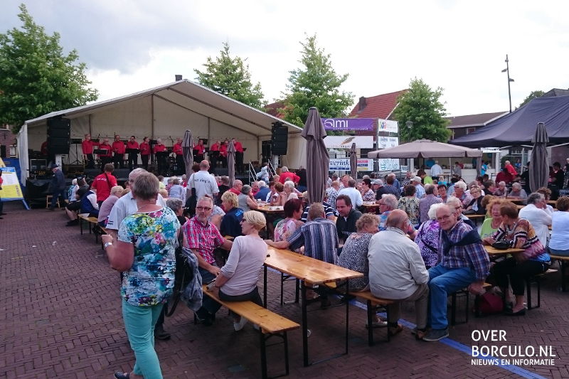 Zaterdagmiddag Weerkomm’n dagen Borculo (4) Foto’s: Weerkomm’n dagen zaterdagmiddag