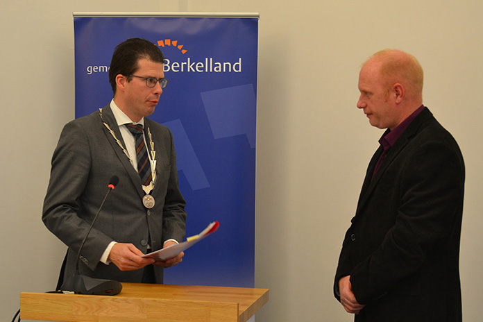 Afscheid en installatie gemeentehuis Borculo Foto’s: Afscheid en installatie Raadslid Gemeentebelangen