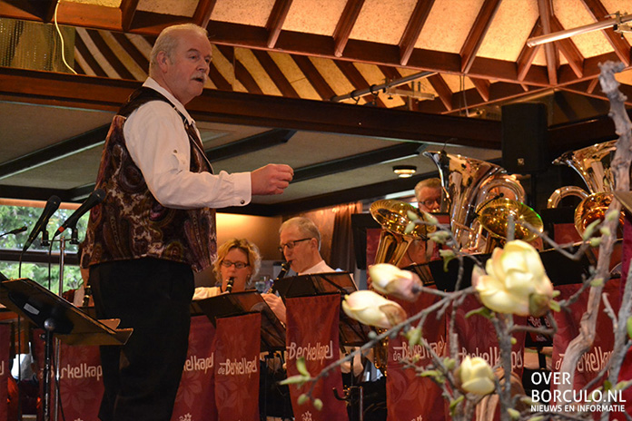 Jaarlijkse nieuwjaarsconcert de Berkelkapel Foto’s: jaarlijkse nieuwjaarsconcert de Berkelkapel