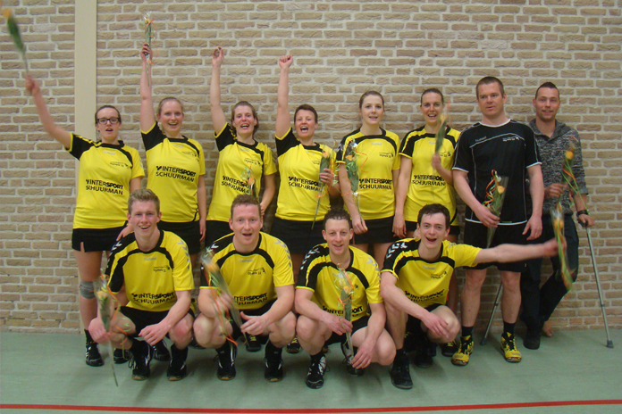 Olympia 1 en Olympia A1 kampioen zaal Olympia 1 en Olympia A1 kampioen zaal