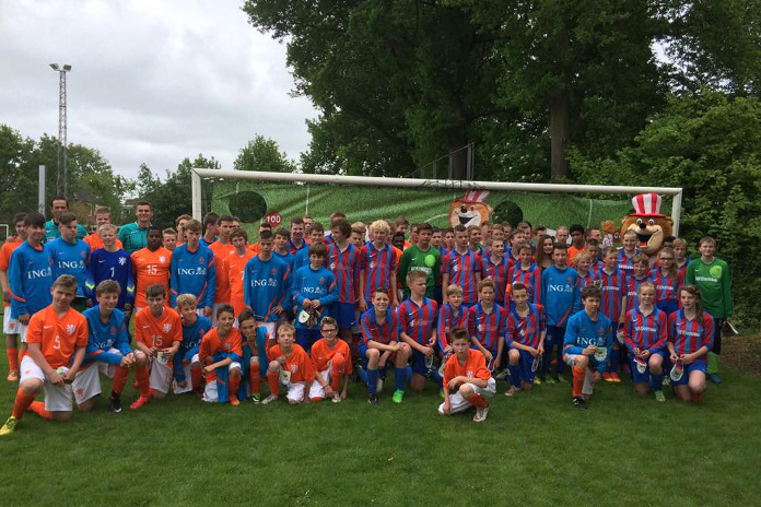 CP-voetbaldag met het Paralympisch voetbalteam bij EGVV Gelselaar