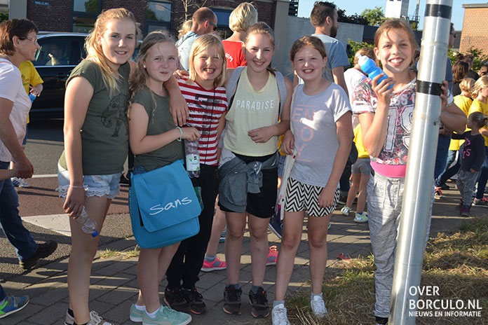 Slotavond-avond4daagse-Borculo Foto’s: Slotdag Borculose Avond4daagse