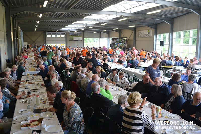Brunch-voor-Geesteren-(5) Foto’s: brunch voor heel Geesteren
