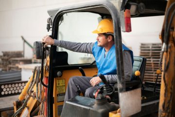 featured image of the blog titled "Where to Find the Best Forklift Dealer Online: A Guide from Patriot Forklifts in Houston"