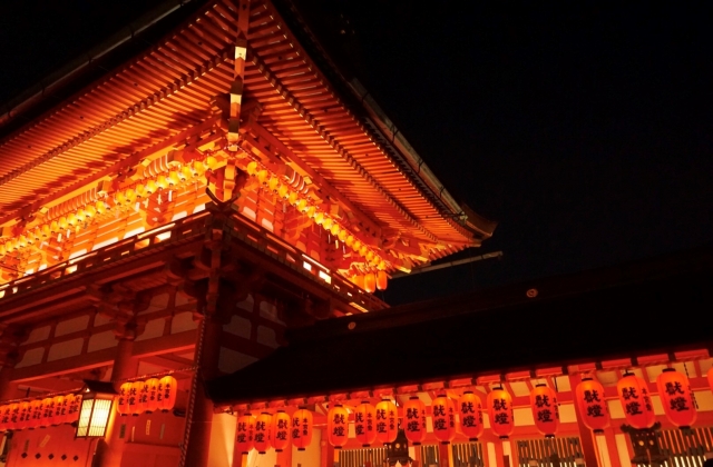 夜の神社