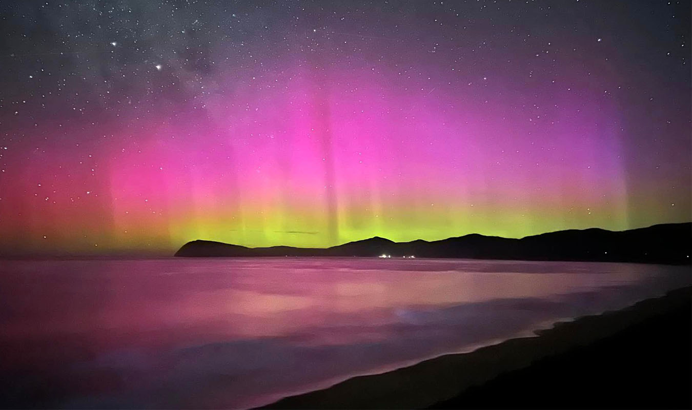 Aurora Australis ou Luzes do Sul, Tasmânia, 2024