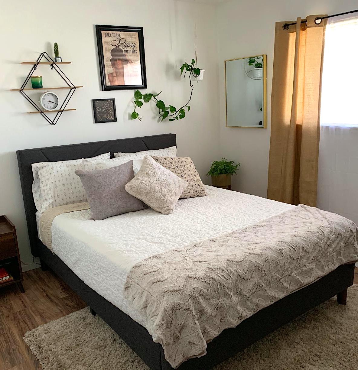 Zinus Judy Upholstered Platform Bed Frame, Grey REAL DECORS