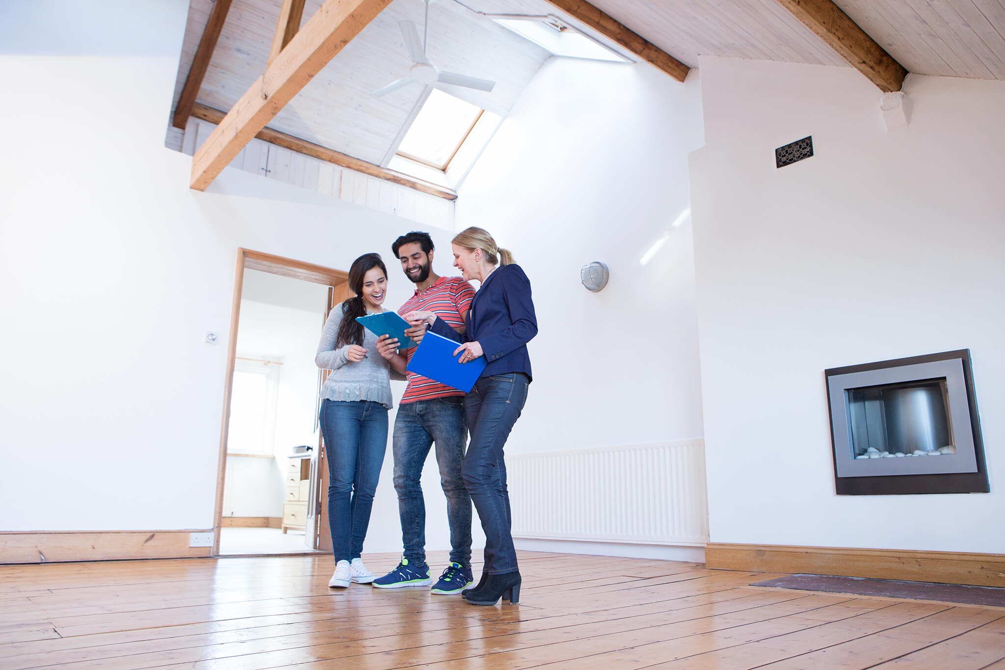 showing home to couple