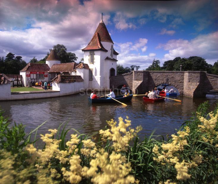 Craigtoun Country Park Boating Lake St Andrews Fife