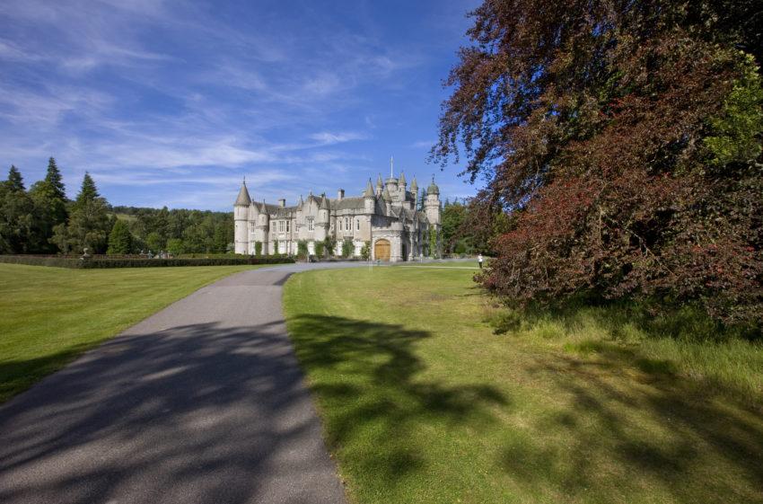 0I5D0124 Balmoral Castle Aberdeenshire