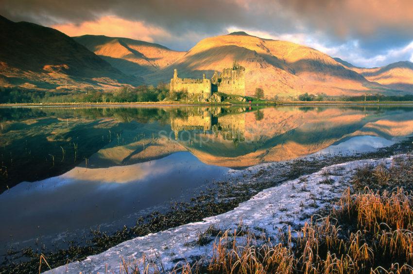 Kilchurn Castle Reeds Snow Warm