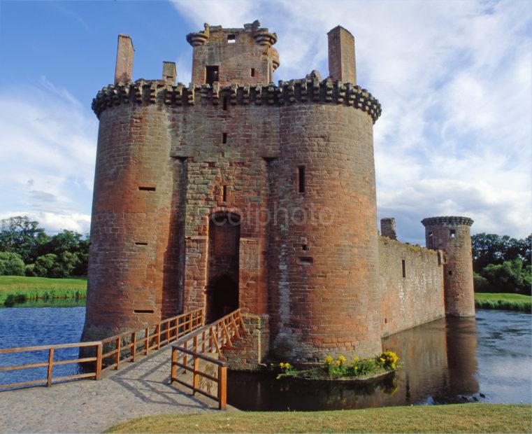 Caerlaverock Castle