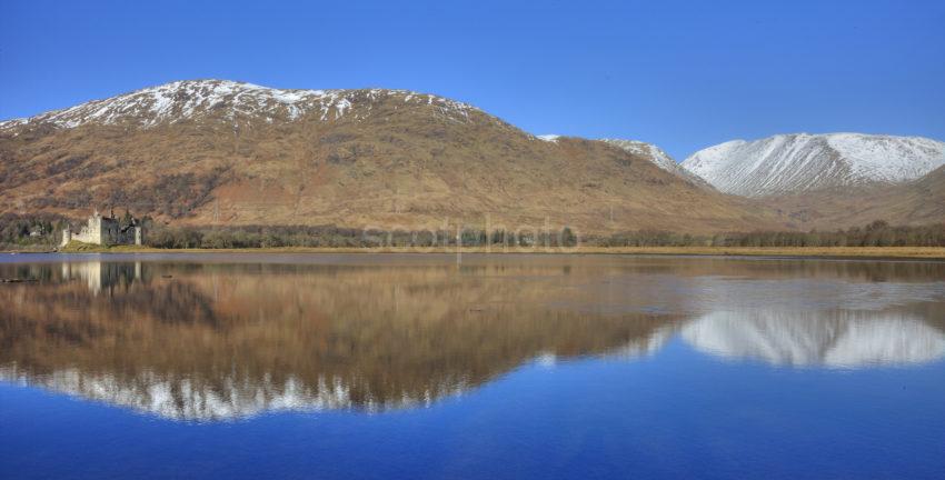 0I5D0167 Kilchurn Castle Panoramic