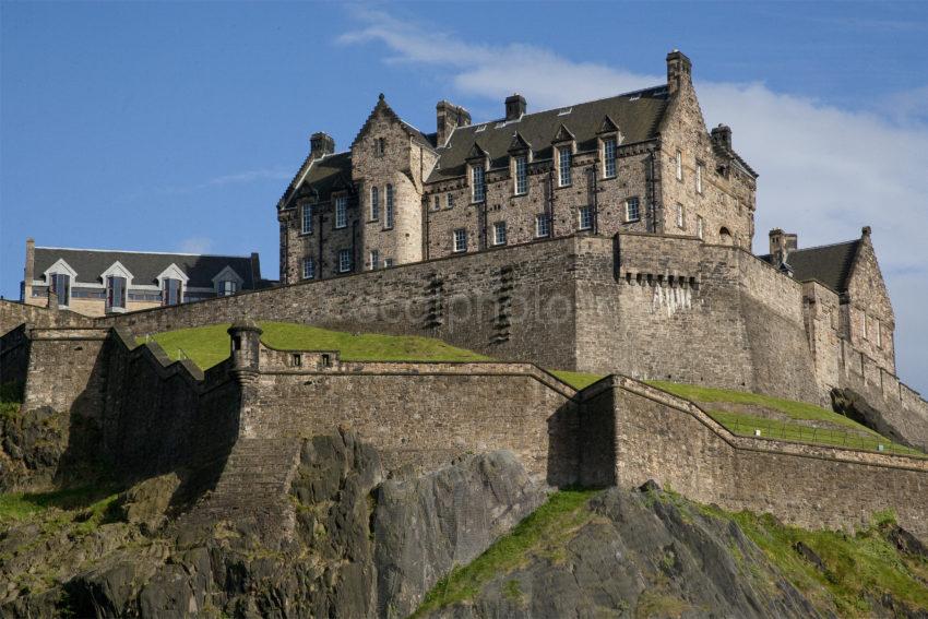 EDINBURGH CASTLE