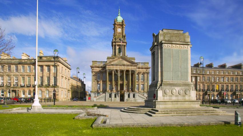 9595 Birkenhead Town Hall From The Square