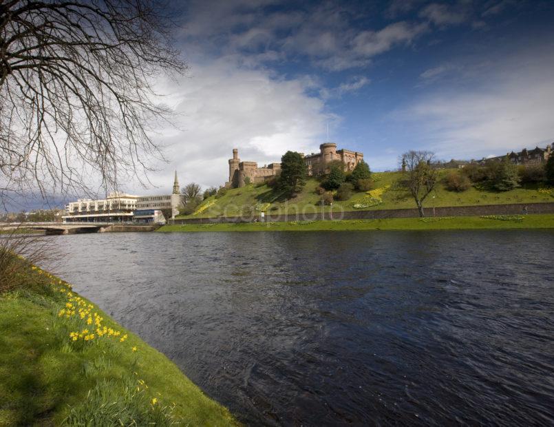 0I5D8283 Inverness Castle From River Ness