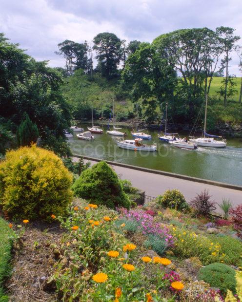 Cramond And River Nr Edinburgh