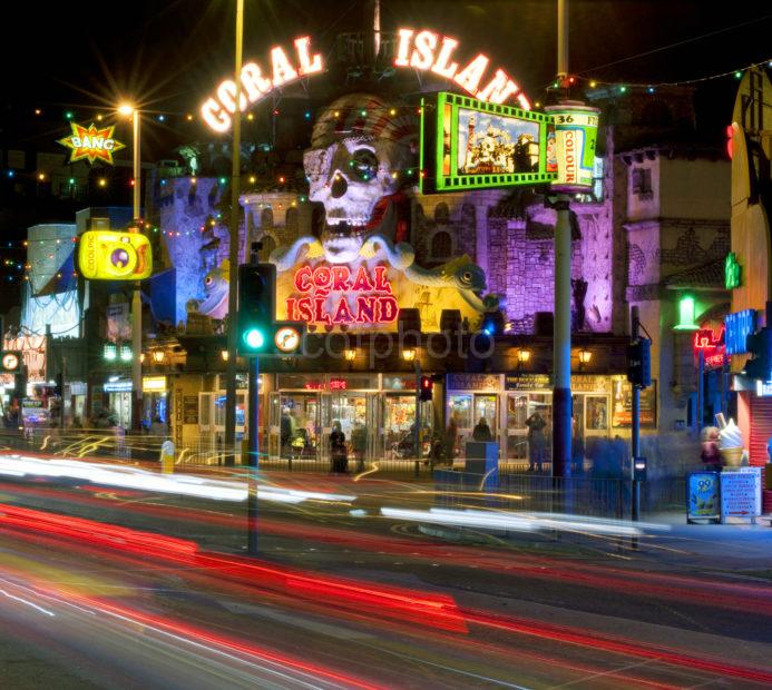 Illuminations Blackpool Central Cropped WEB