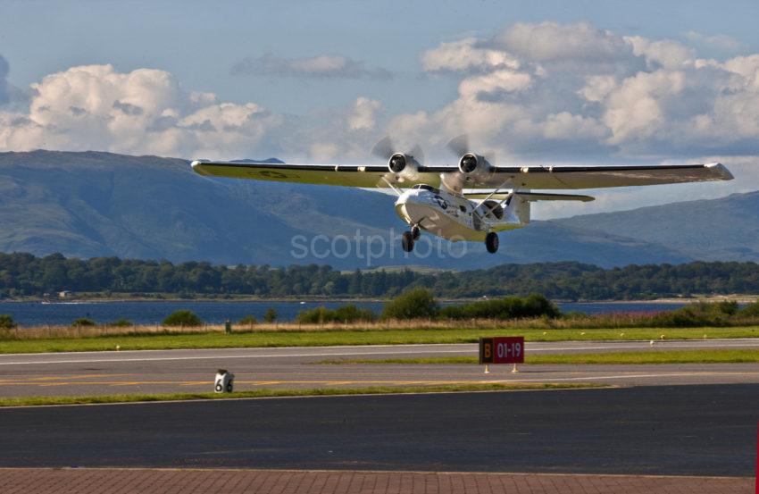 CATALINA ABOUT TO LAND AT OBAN AIRPORT