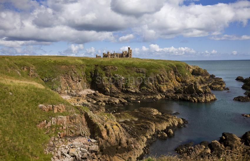 0I5D0871 SLAINS CASTLE CRUDEN BAY