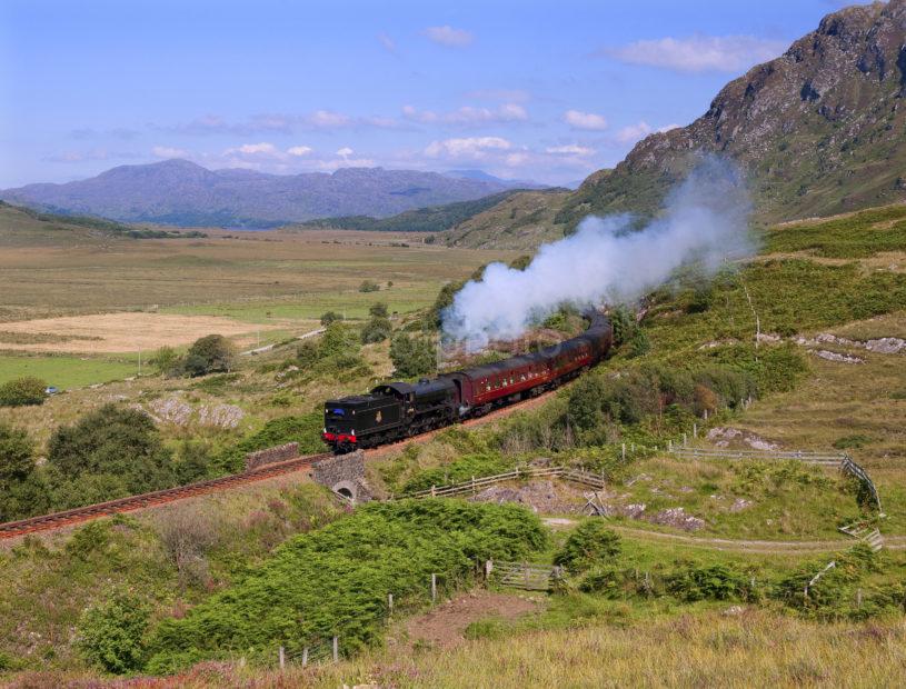 Great Marquess Hauls The Jacobite From Mallaig