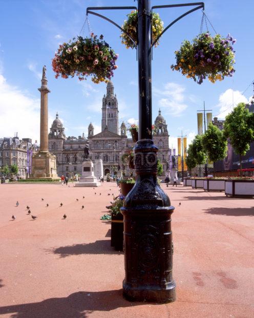 Summertime In George Square City Of Glasgow