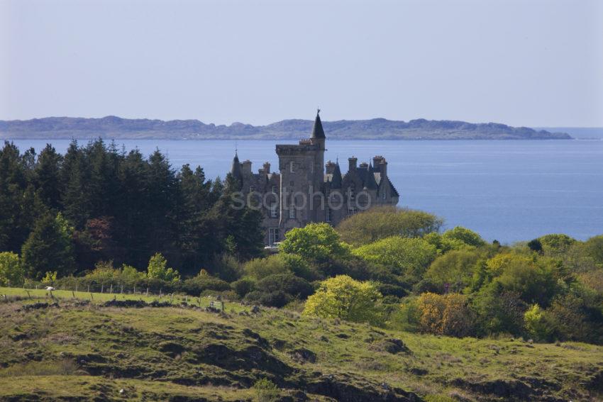 I5D4186 Glengorm Castle And The Isle Of Coll From N End Of Mull