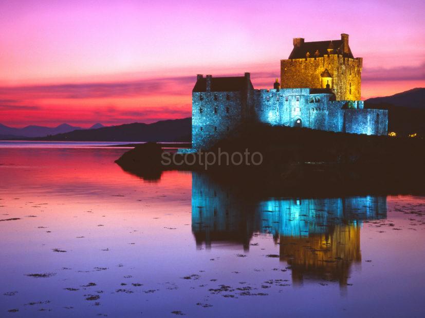 E77 Sunset Afterglow Eilean Donan Castle