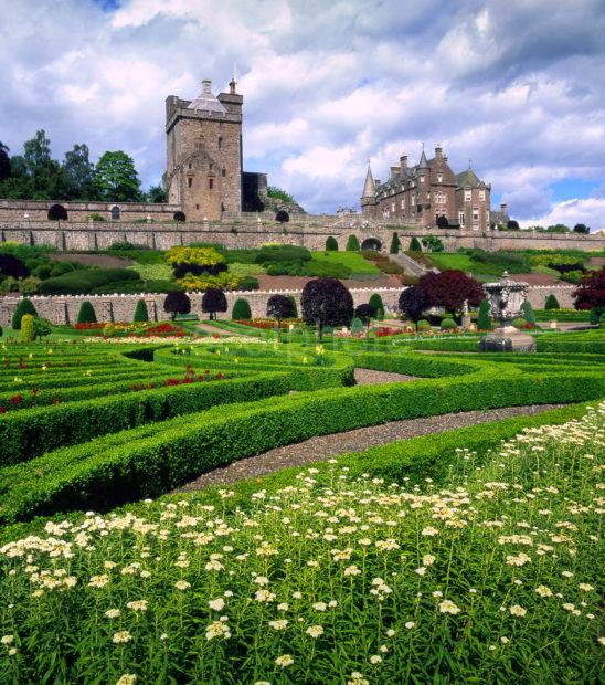 Drummond Castle Crief Perthshire