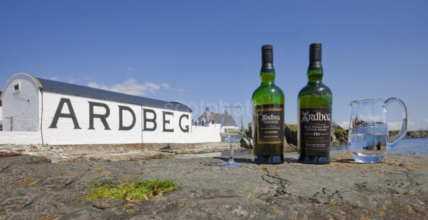 I5D0765 Ardbeg Distillery With Bottles Of Whiskey On Rocks