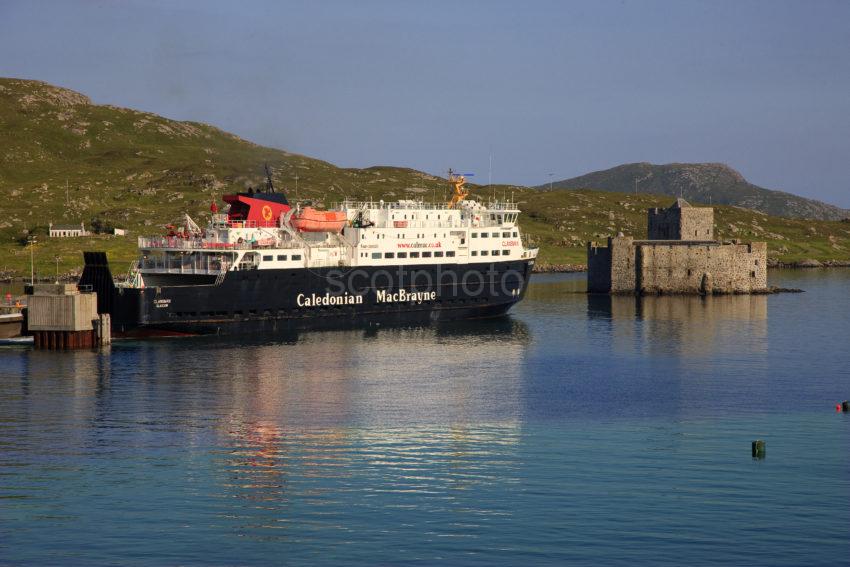 Clansman And Kisimul Castle Barra