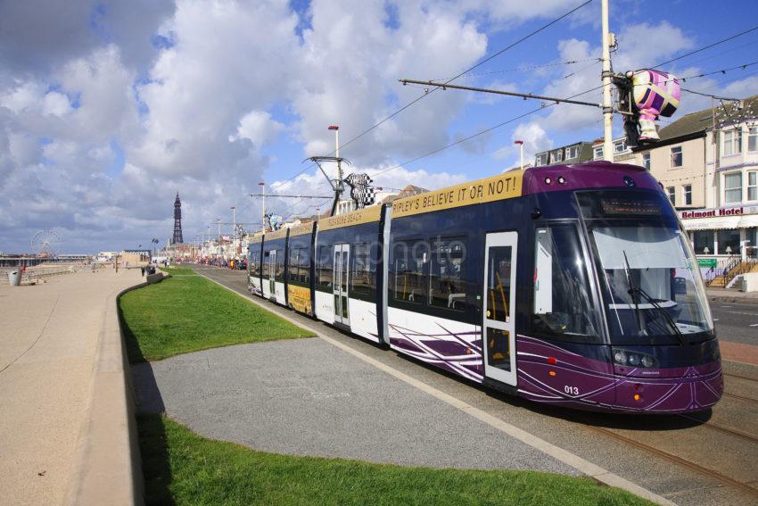 NEW TRAM ON BLACKPOOL PROM