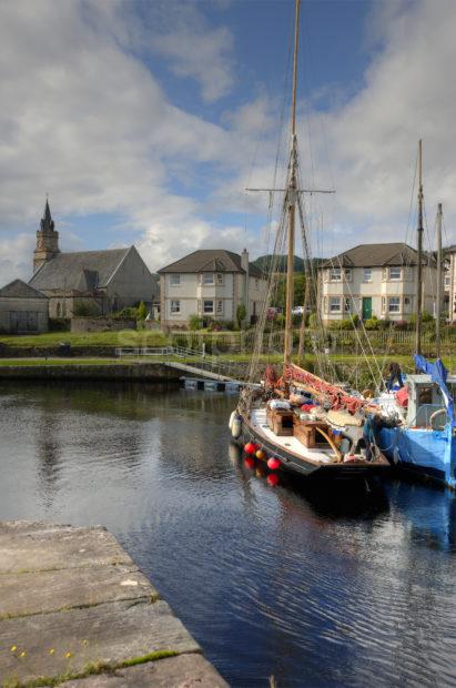 OYSTER SMACK IN ARDRISHAIG BASIN CRINAN CANAL