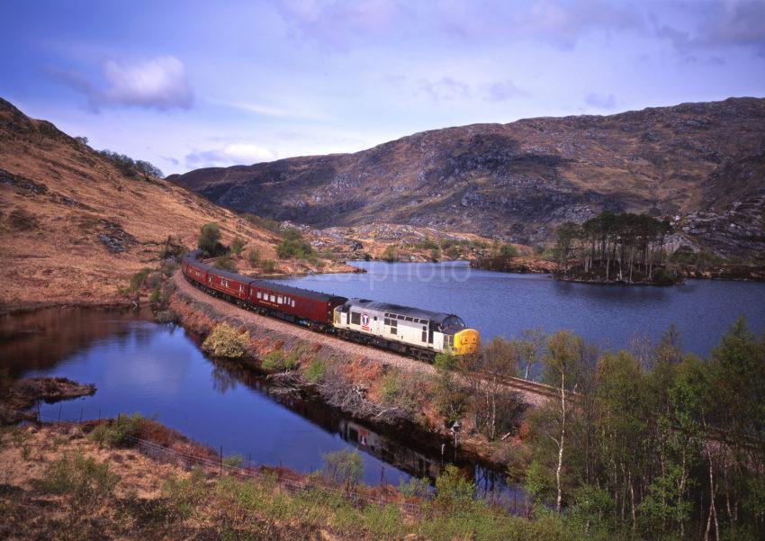 Class 37 424 Hauling The Royal Scotland On Mallaig To F William Line Loch Eilt