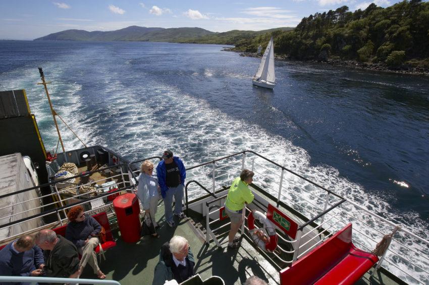 WY3Q1229 Sailing Through Sound OF ISLAY Towards Port Ascaig