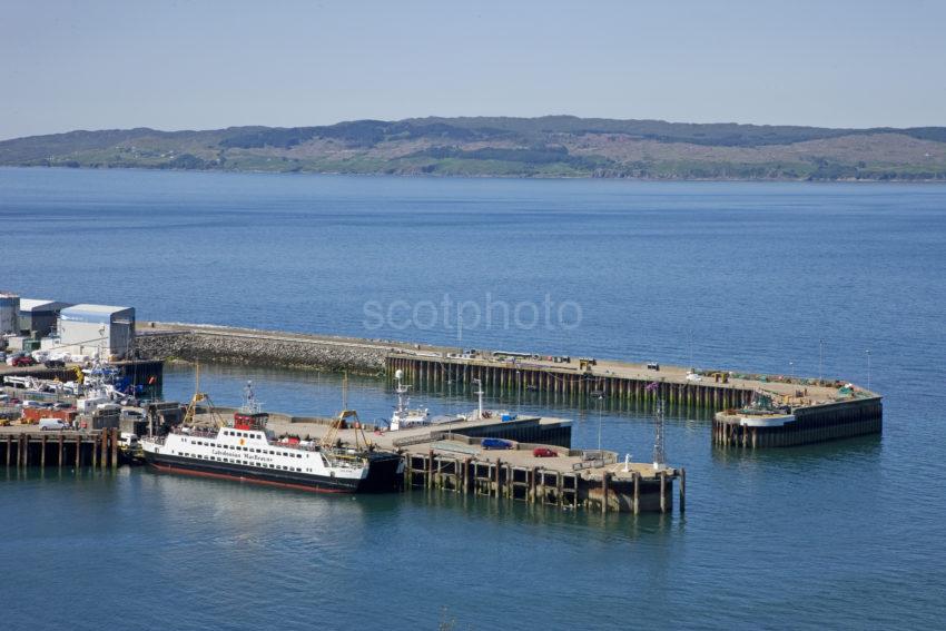 0I5D6422 MV Loch Dunvegan At Mallaig July 2018