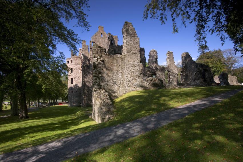 I5D9911 Ruins Of Huntly Castle L Plan Design Huntly Aberdeenshire