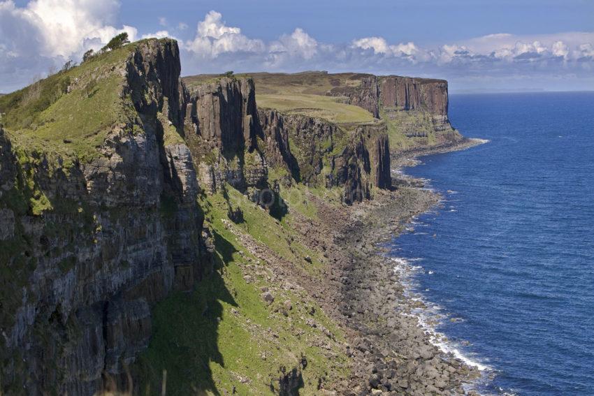 WY3Q8426 Looking North Towards Kilt Rock Trotternish Isle Of Skye