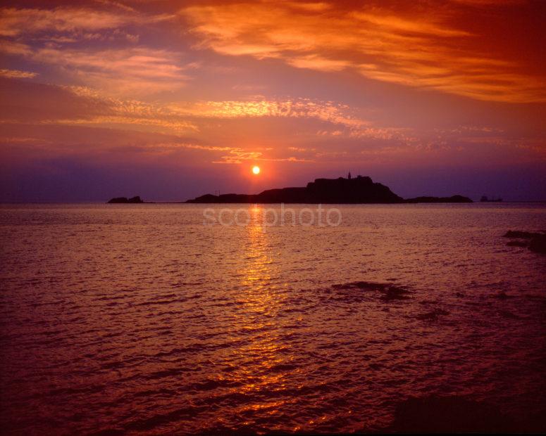 Sunset Over The Firth Of Forth And Isle Of