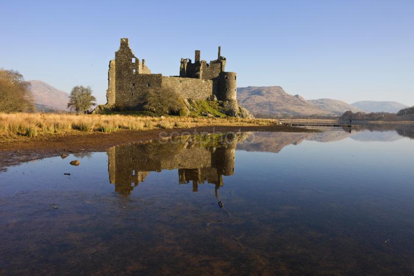 0I5D6508 Kilchurn Reflections