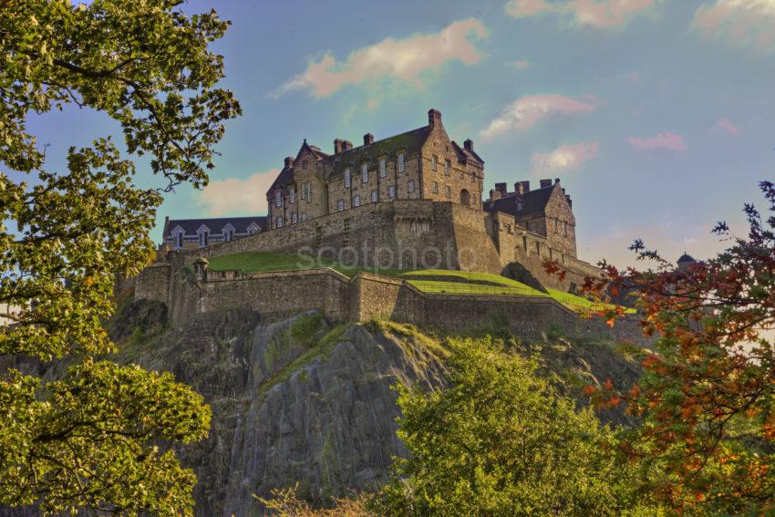 0I5D9500 Edinburgh Castle