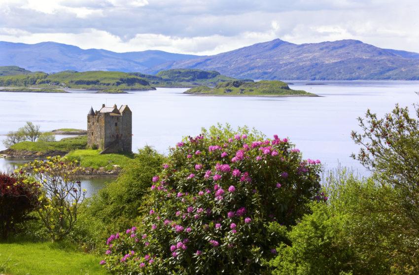 New Spring Picture Of Castle Stalker From Appin