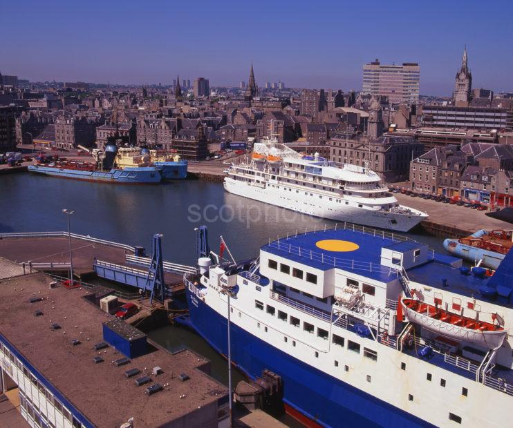 Aberdeen Harbour