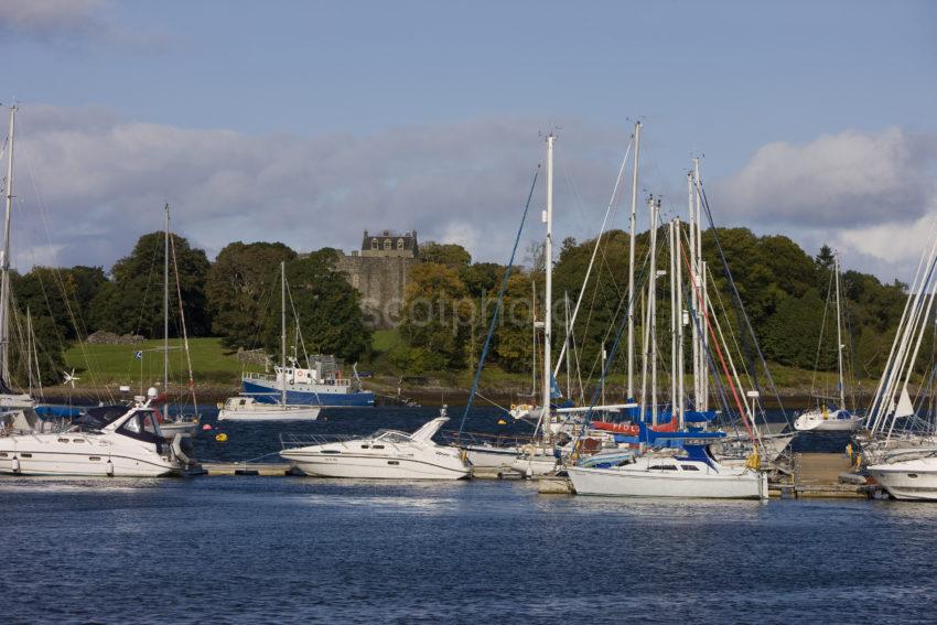 0I5D1142 Dunstaffnage Castle And Marina By Oban