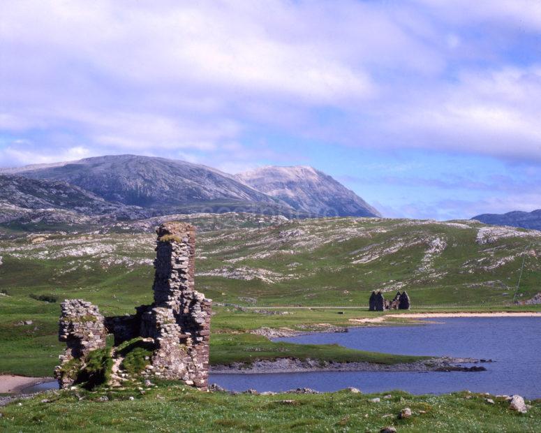 Ardvreck Castle Ruins Loch Assynt Nr Inchnadamph Sutherland