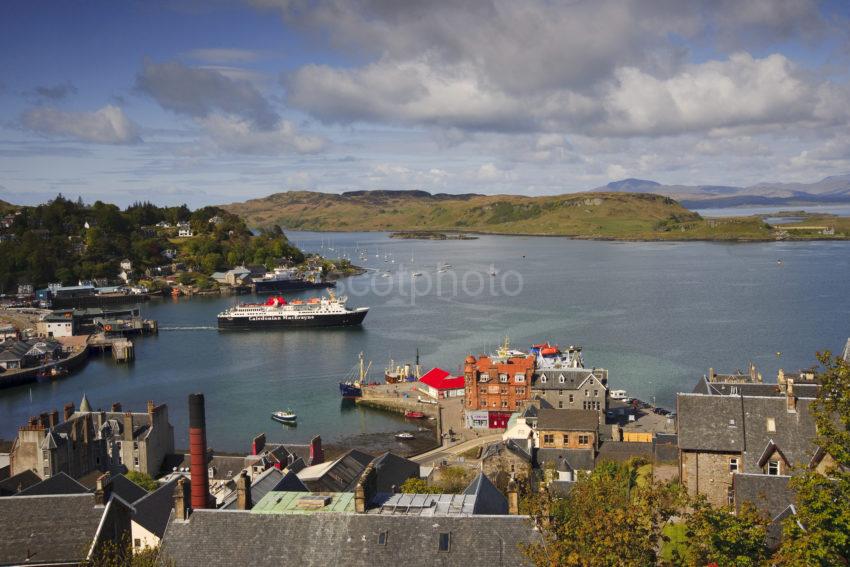 MV Isle Of Mull Departs Oban Bay 2012