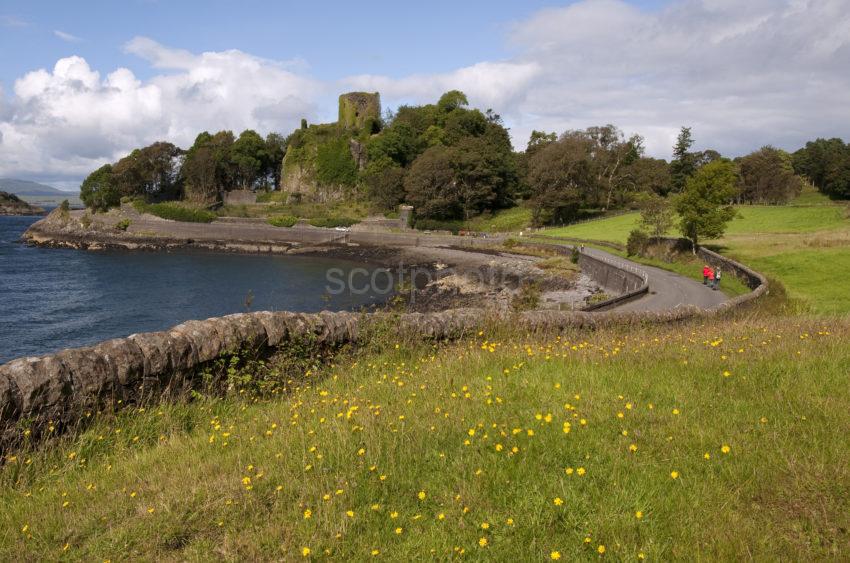 DSC 0929 Dunollie Castle From Dog Stone Oban Bay Argyll